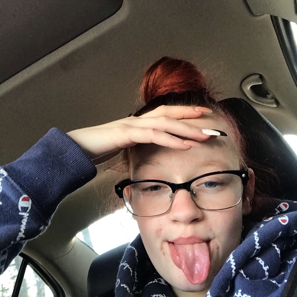 Meet your Posher, Alanna